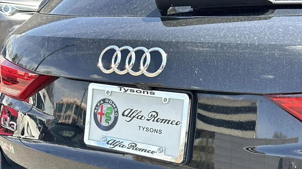 2025 Audi Q3 quattro S line Premium 45 TFSI