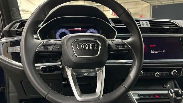 2025 Audi Q3 quattro S line Premium 45 TFSI