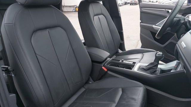 2022 Audi Q3 quattro S line Premium 45 TFSI