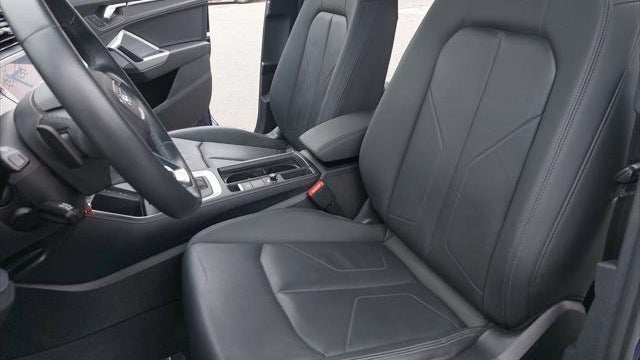 2022 Audi Q3 quattro S line Premium 45 TFSI