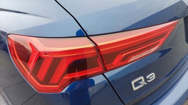 2022 Audi Q3 quattro S line Premium 45 TFSI
