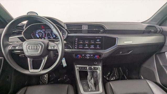 2025 Audi Q3 quattro S line Premium 45 TFSI
