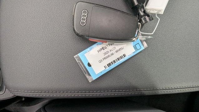 2025 Audi Q3 quattro S line Premium 45 TFSI