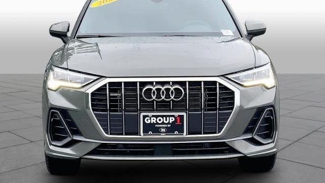 2025 Audi Q3 quattro S line Premium 45 TFSI