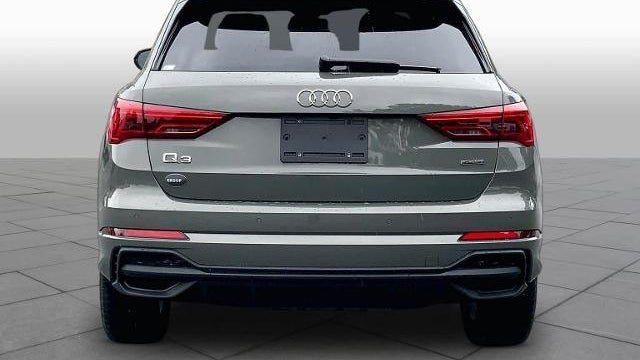 2025 Audi Q3 quattro S line Premium 45 TFSI