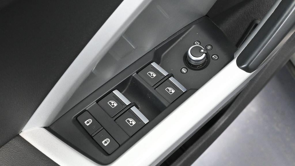 2022 Audi Q3 quattro S line Premium 45 TFSI
