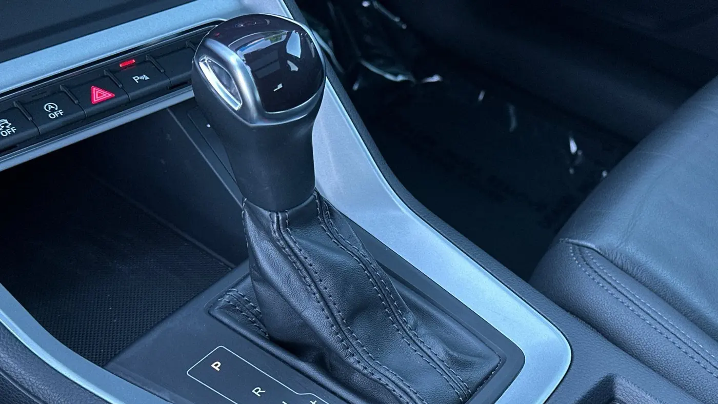2022 Audi Q3 quattro S line Premium 45 TFSI