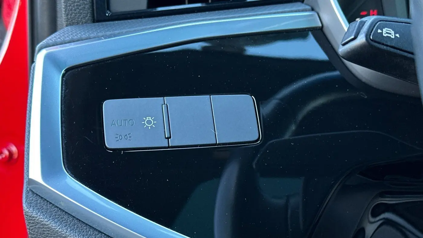 2022 Audi Q3 quattro S line Premium 45 TFSI