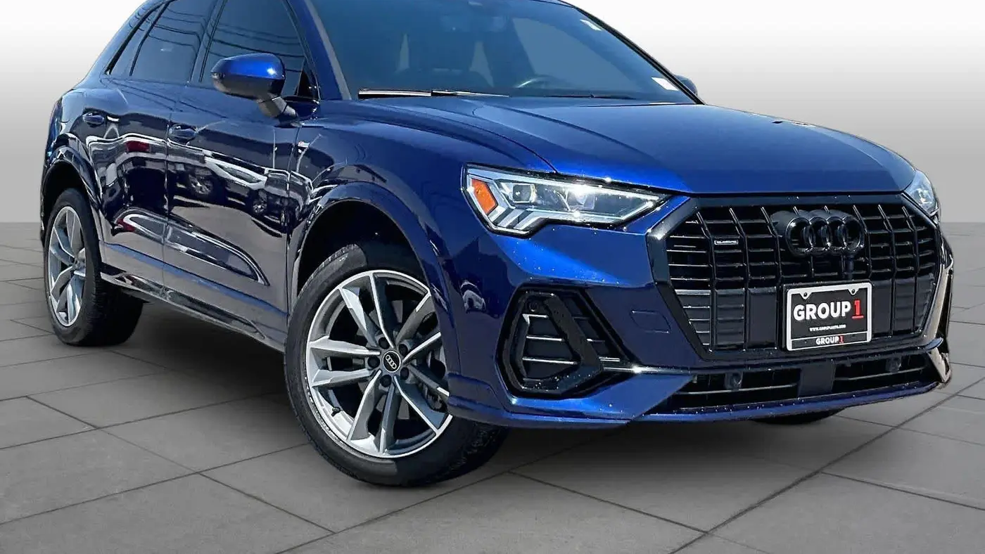 2025 Audi Q3 quattro S line Premium 45 TFSI