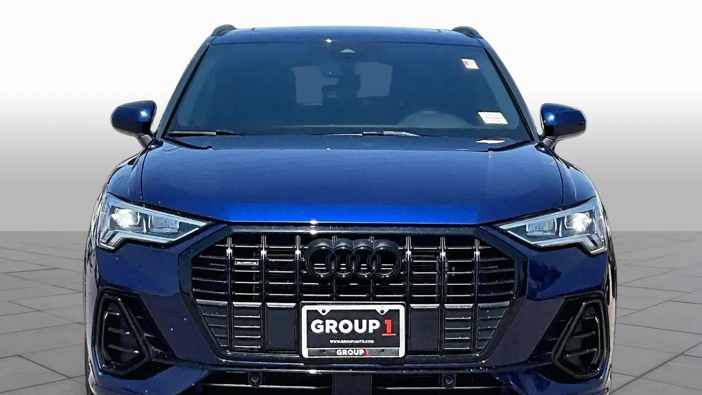 2025 Audi Q3 quattro S line Premium 45 TFSI