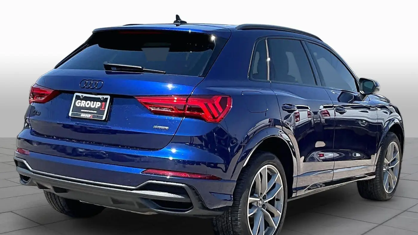 2025 Audi Q3 quattro S line Premium 45 TFSI