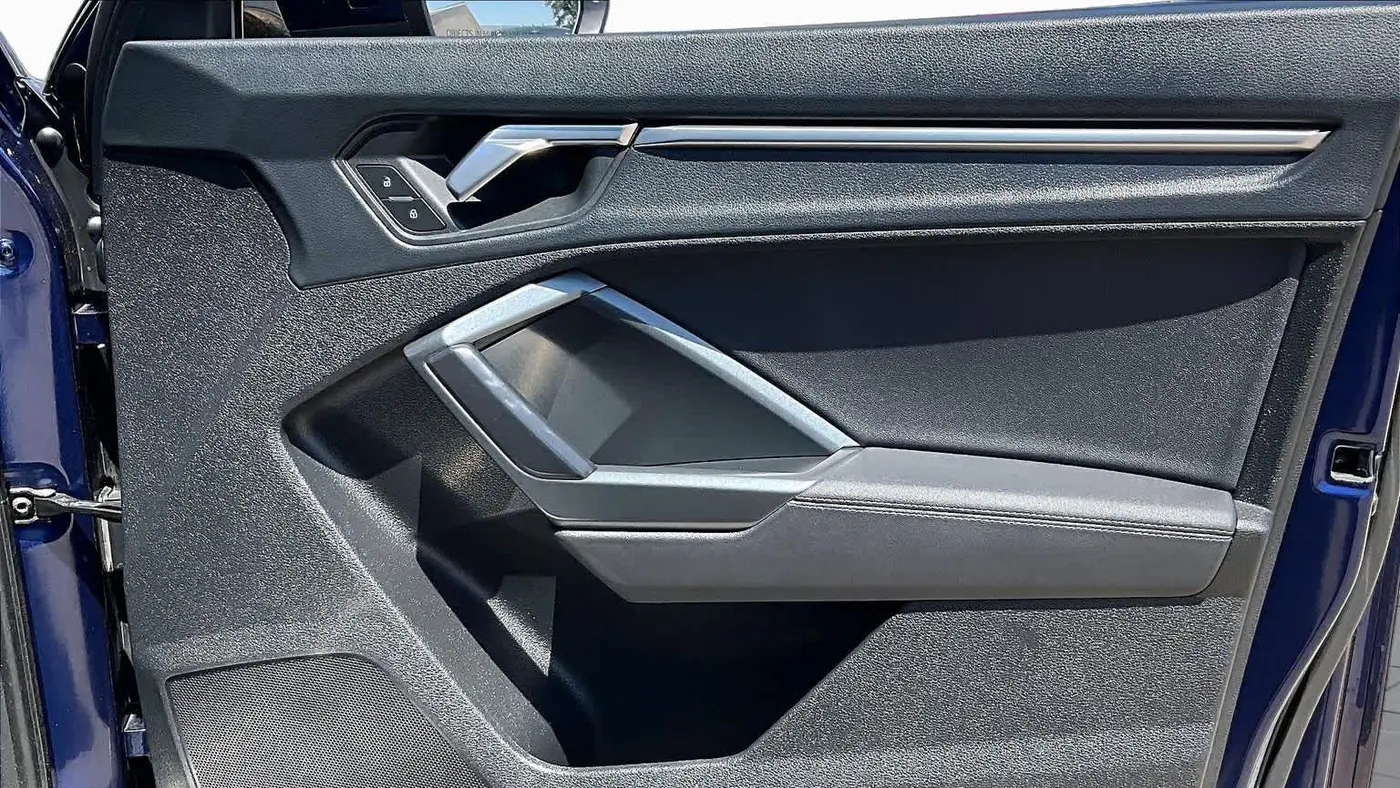 2025 Audi Q3 quattro S line Premium 45 TFSI