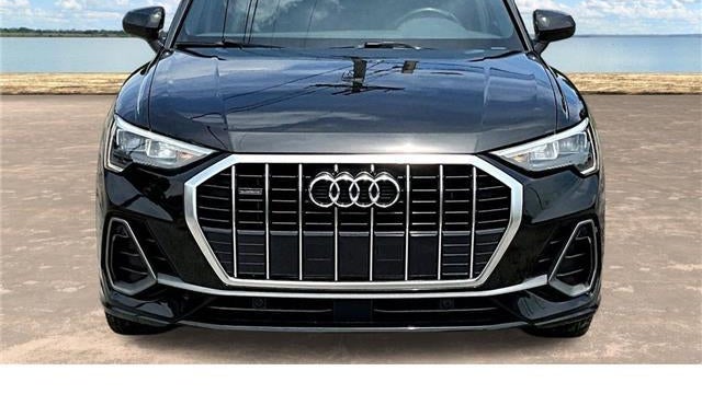 2021 Audi Q3 quattro S line Premium 45 TFSI