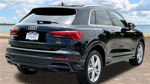 2021 Audi Q3 quattro S line Premium 45 TFSI