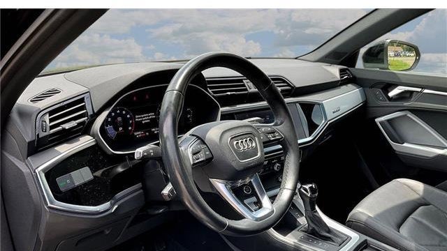 2021 Audi Q3 quattro S line Premium 45 TFSI