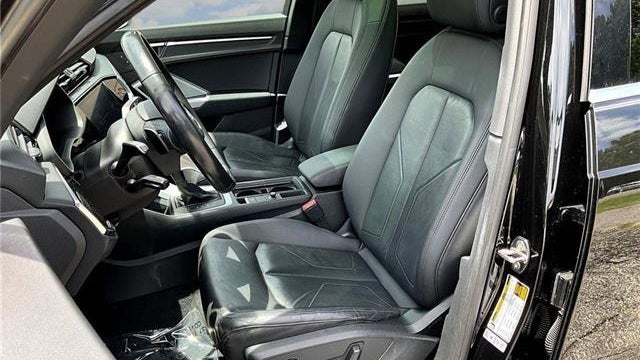 2021 Audi Q3 quattro S line Premium 45 TFSI