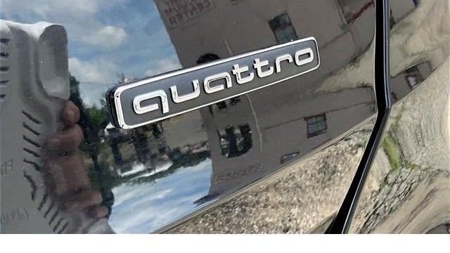 2021 Audi Q3 quattro S line Premium 45 TFSI