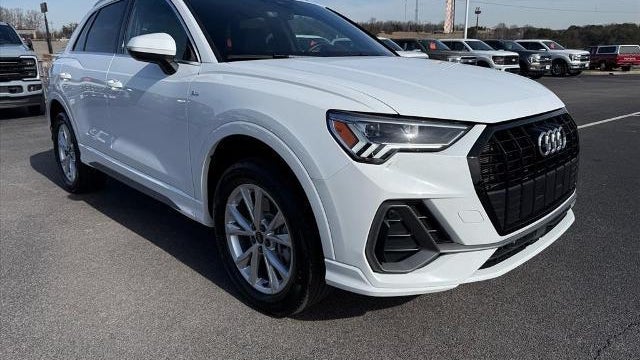 2025 Audi Q3 quattro S line Premium 45 TFSI