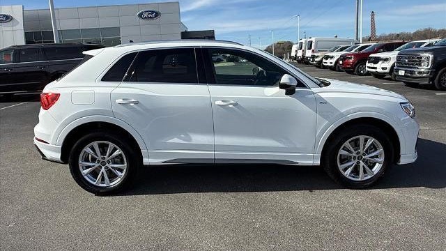 2025 Audi Q3 quattro S line Premium 45 TFSI