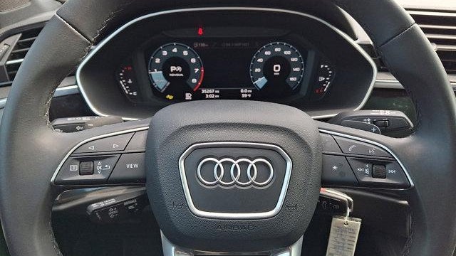 2025 Audi Q3 quattro S line Premium 45 TFSI