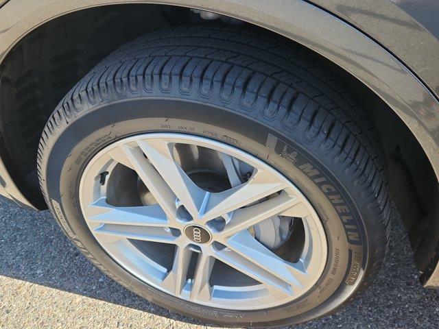 2021 Audi Q5 - $24,501