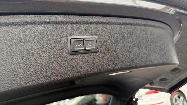 2024 Audi Q5 e quattro S line Prem Pl 55 TFSI