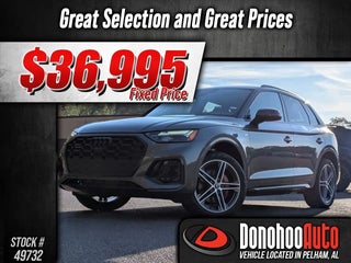 2024 Audi Q5 with Daytona Gray Pearl Effect Exterior