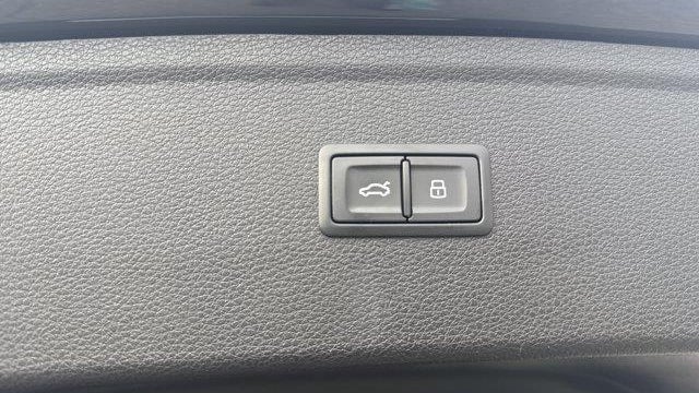 2023 Audi Q5 e quattro S line Prem Pl 55 TFSI
