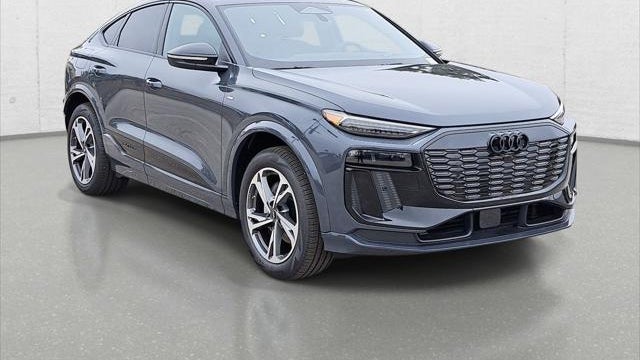 2027 Audi Q6 Sportback e-tron quattro Premium Plus