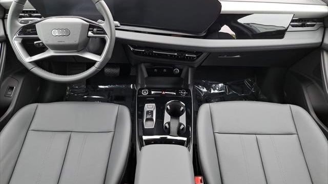 2027 Audi Q6 Sportback e-tron quattro Premium Plus
