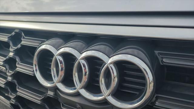 2024 Audi Q5 quattro S line Prem Plus 45 TFSI