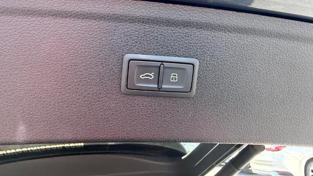 2024 Audi Q5 quattro S line Prem Plus 45 TFSI