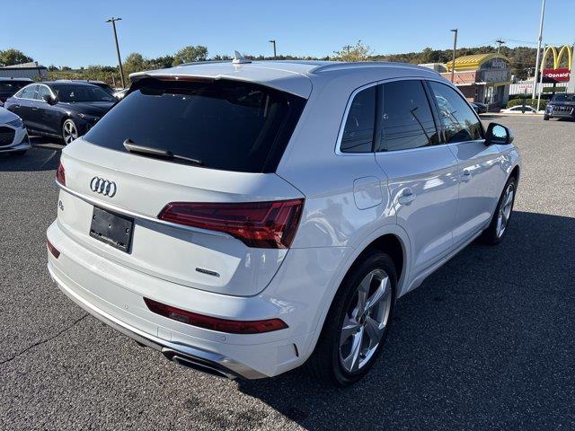 2022 Audi Q5 - $29,299