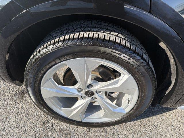 2023 Audi Q5 - $29,899