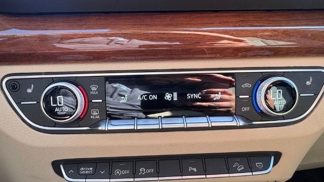 2022 Audi Q5 quattro S line Prem Plus 45 TFSI
