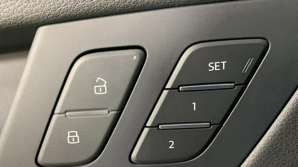 2024 Audi Q5 quattro S line Prem Plus 45 TFSI