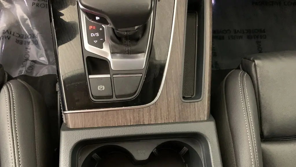2024 Audi Q5 quattro S line Prem Plus 45 TFSI
