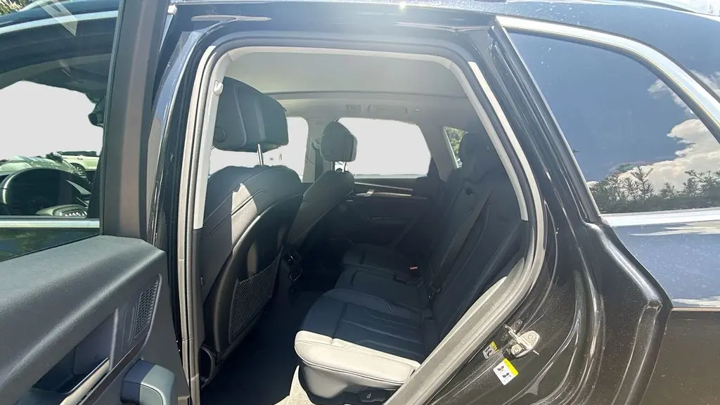 2024 Audi Q5 quattro S line Prem Plus 45 TFSI