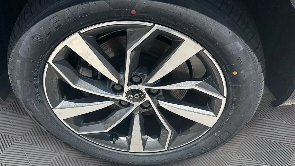 2024 Audi Q5 quattro S line Prem Plus 45 TFSI