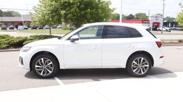 2025 Audi Q5 quattro S line Prem Plus 45 TFSI