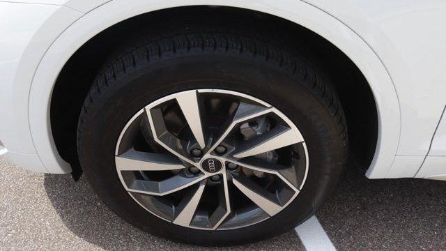 2025 Audi Q5 quattro S line Prem Plus 45 TFSI
