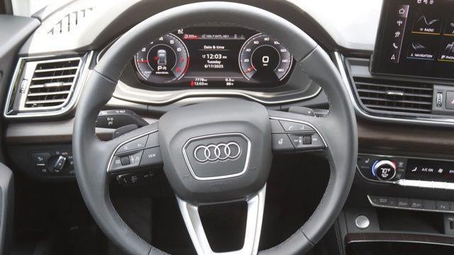 2025 Audi Q5 quattro S line Prem Plus 45 TFSI