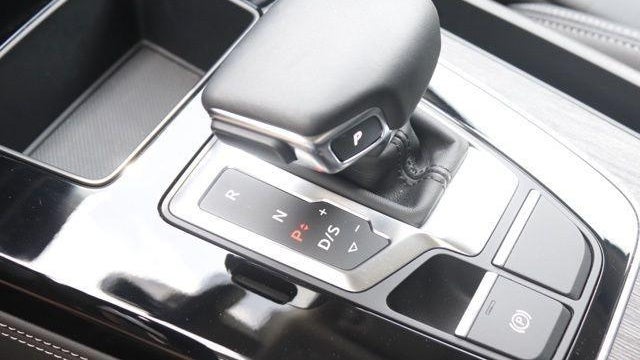 2025 Audi Q5 quattro S line Prem Plus 45 TFSI