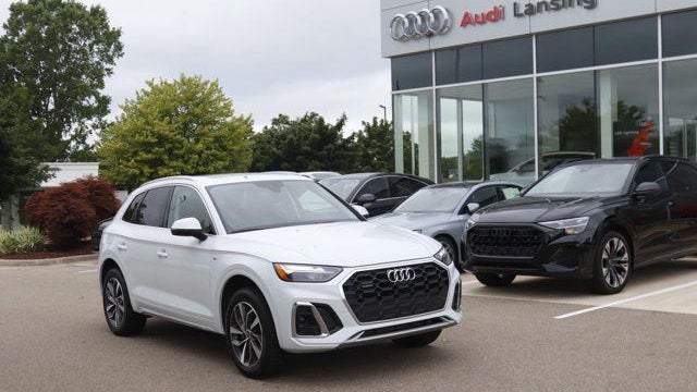 2025 Audi Q5 quattro S line Prem Plus 45 TFSI