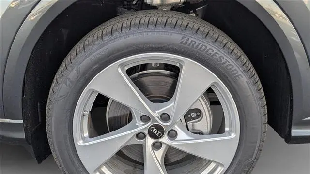 2025 Audi Q5 Sportback quattro Premium Plus TFSI