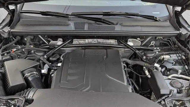 2025 Audi Q5 Sportback quattro Premium Plus TFSI