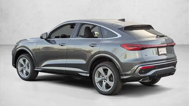 2025 Audi Q5 Sportback quattro Premium Plus TFSI