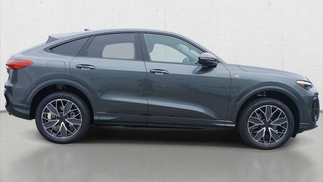 2026 Audi Q5 Sportback quattro Premium Plus TFSI