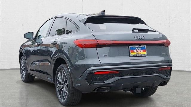 2026 Audi Q5 Sportback quattro Premium Plus TFSI