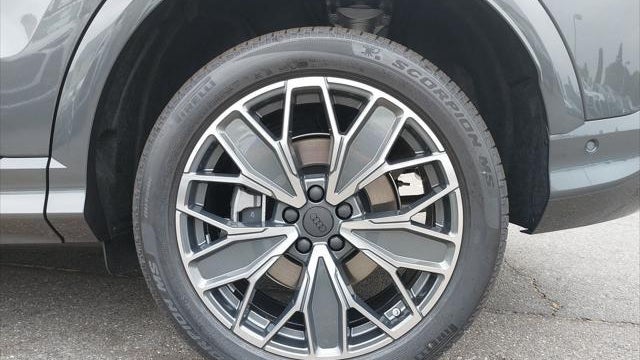 2026 Audi Q5 Sportback quattro Premium Plus TFSI